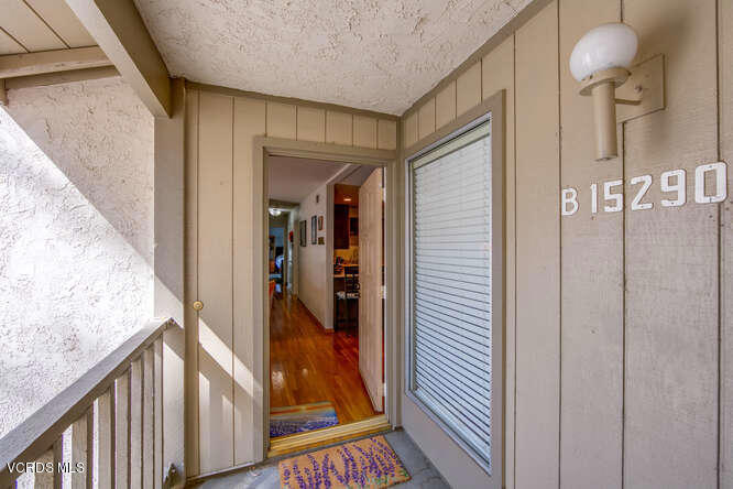 This three bedroom two bath home was remodeled four years ago with new cabinets, counters, appliances, flooring, light fixtures, decor colors in living area. Dining room is open to the kitchen which leads to direct access to a two car garage and laundry with an extra parking space. The home features two balconies one off of master bedroom the other off of living room. There is an additional large patio off of the dining area, perfect for entertaining, BBQ or raised bed gardening. The master bedroom has spacious closet space attached master bath. Home is located walking distance from Moorpark College, shopping center and freeway access.