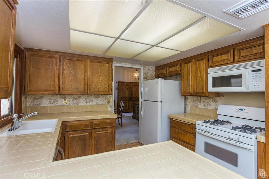 Wilshire Manor-336 - 1003282 - Residential