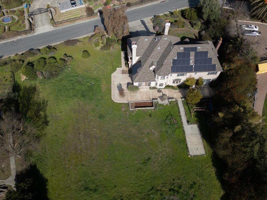 3650 Valley Ridge Lane