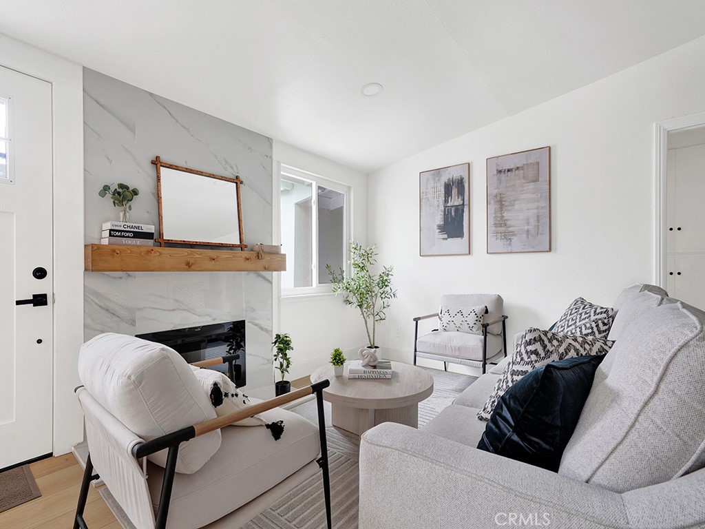 Properties 4 11411 Woodbury Road