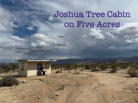 Photo of 62823 Appian Way, Joshua Tree, CA 92252 (MLS # JT25227307) Photo of 62823 Appian Way, Joshua Tree, CA 92252 (MLS # JT25227307)