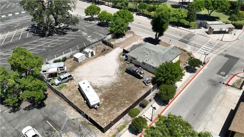Tiny photo for 2103 Riverside AVE, Paso Robles, CA 93446 (MLS # SC26103349)