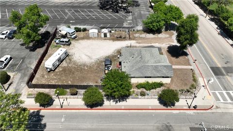 Tiny photo for 2103 Riverside AVE, Paso Robles, CA 93446 (MLS # SC26103349)