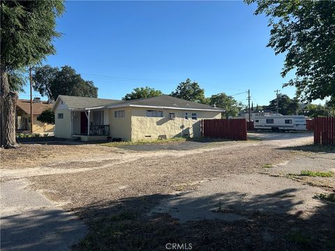 Tiny photo for 2103 Riverside AVE, Paso Robles, CA 93446 (MLS # SC26103349)