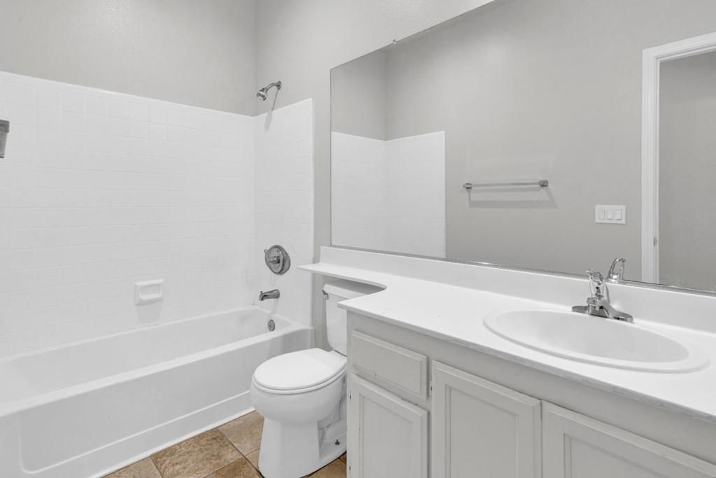 listing image 130723414451013429542