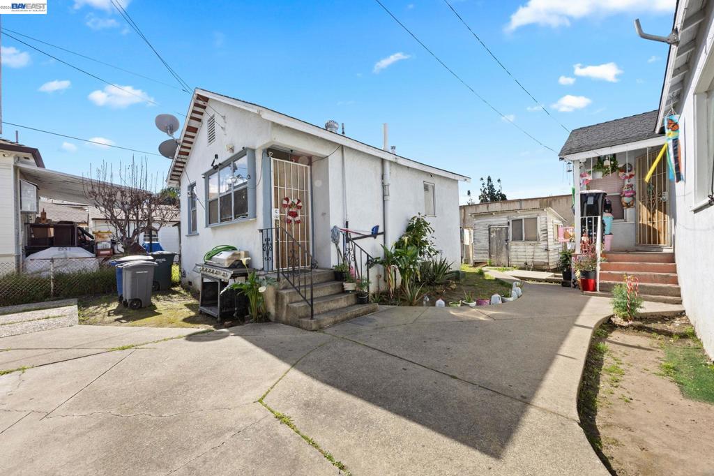 209 Dabner St