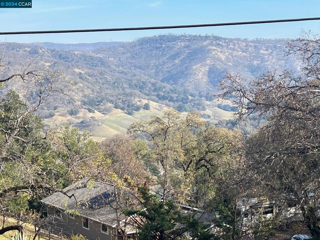 228 Country Club Lane