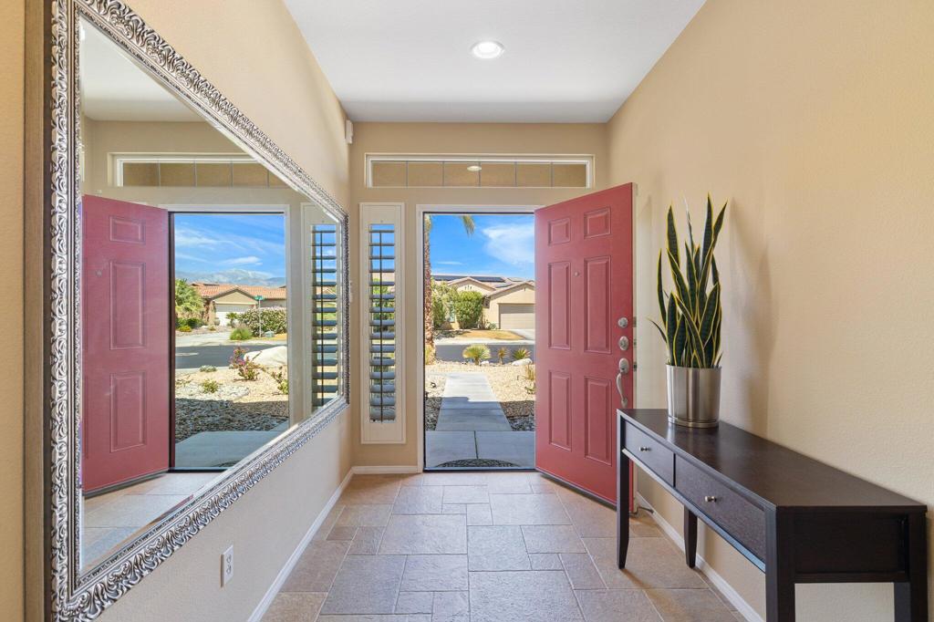 Four Seasons - Residential