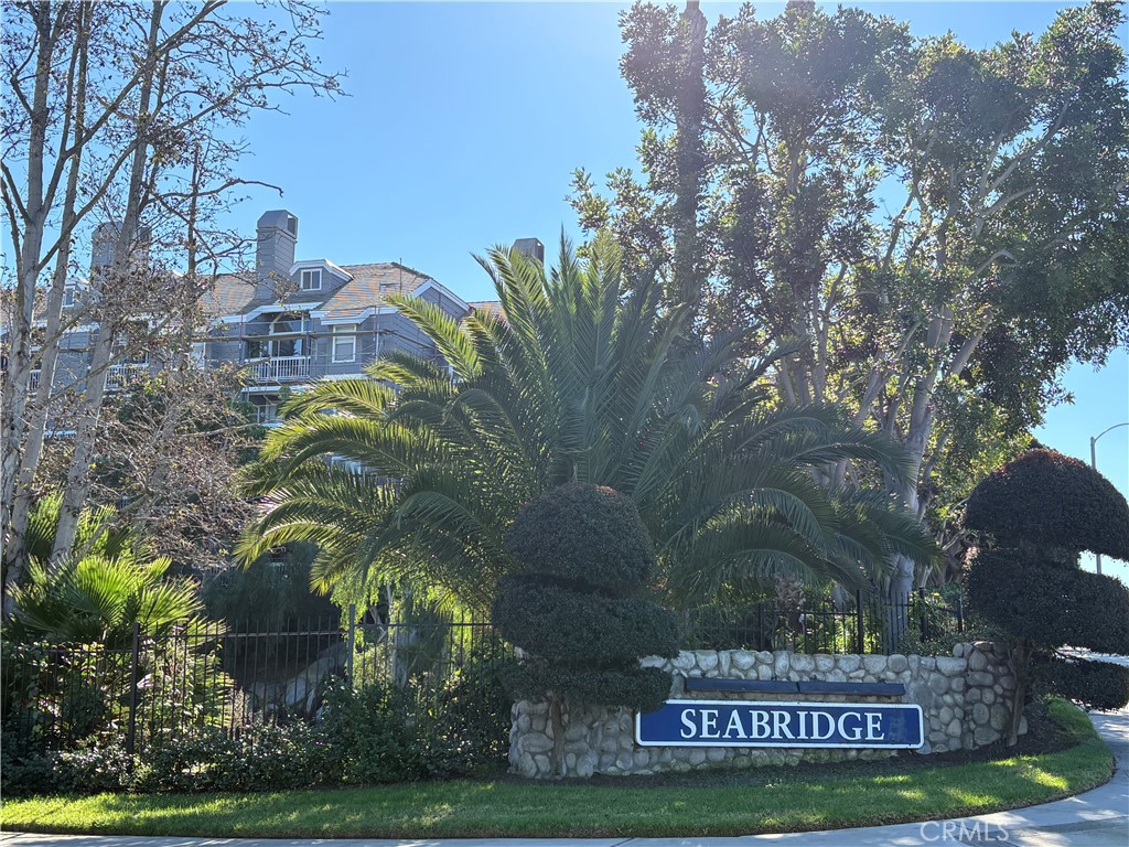 20331 Bluffside Circle A216