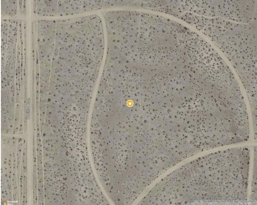 RARE Opportunity for Investors with this R4 Residential,Agricultural Unimproved Vacant Land. Cash, Hard Money Investors. Land Loans OK. Located near the Edwards Airforce Base for Military Personnel