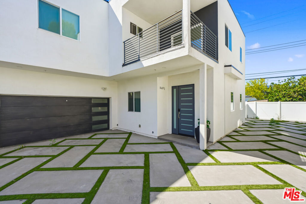 5637 Riverton Avenue