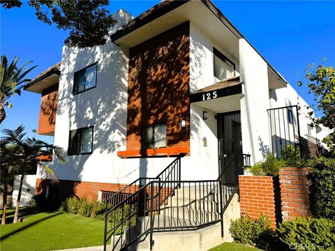 125 E Fairview Avenue Glendale CA 91207