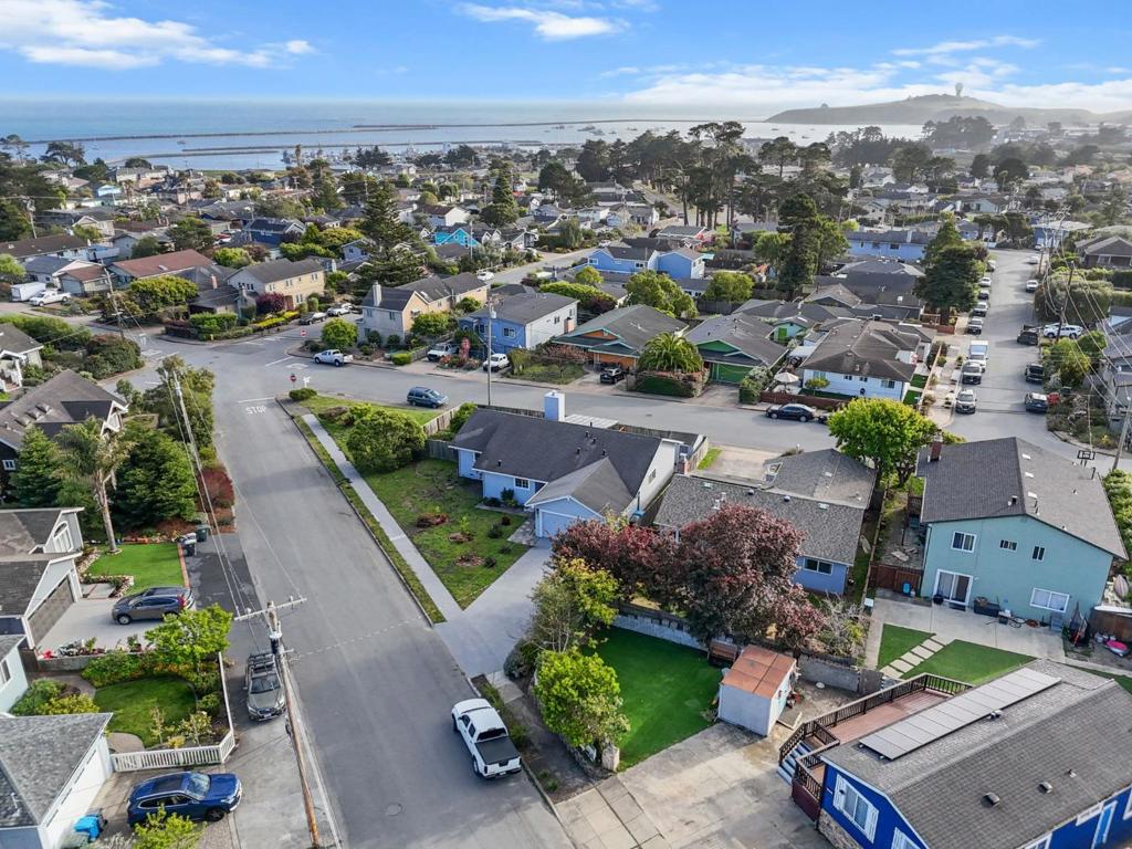 423 Montecito Avenue