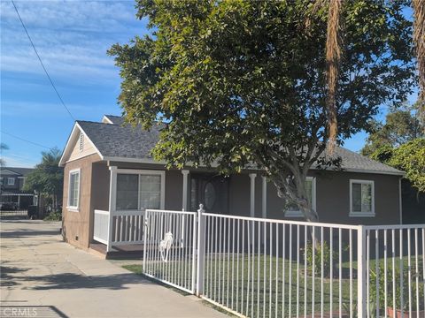 Photo of 10915 Carmenita Rd, Whittier, CA 90605 (MLS # MB26009407)