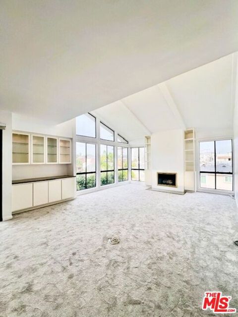 Photo of 11805 Mayfield Avenue #306, Los Angeles, CA 90049 (MLS # 26650463)