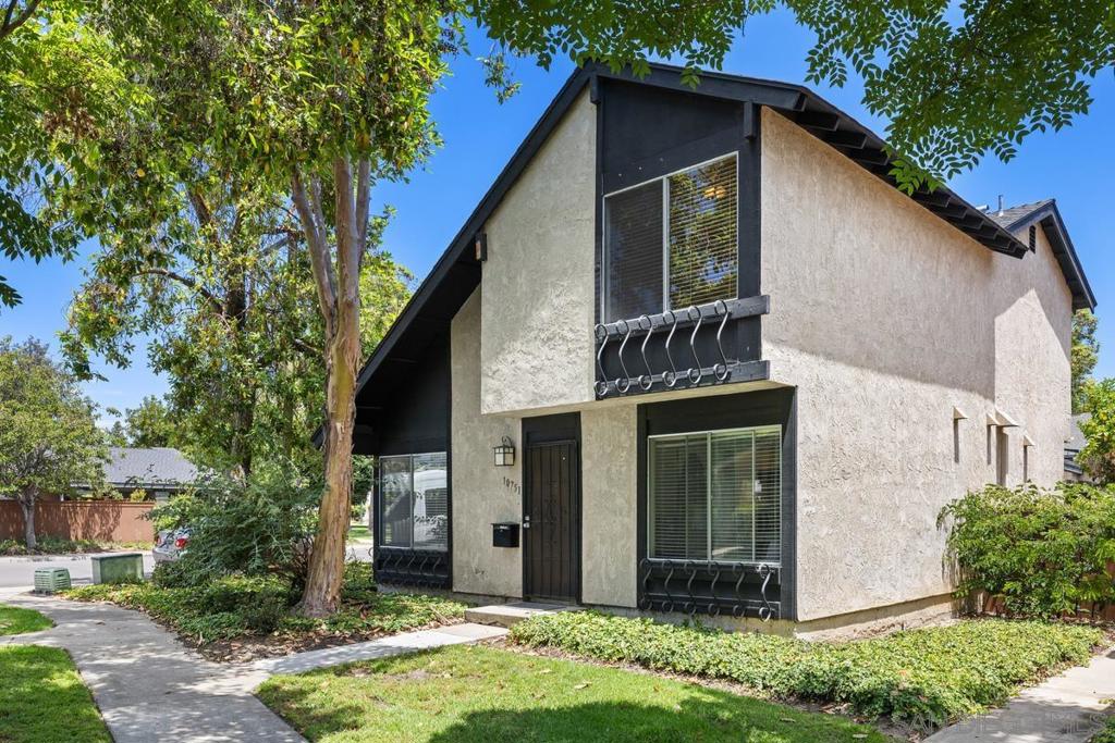 10751 Cariuto Ct