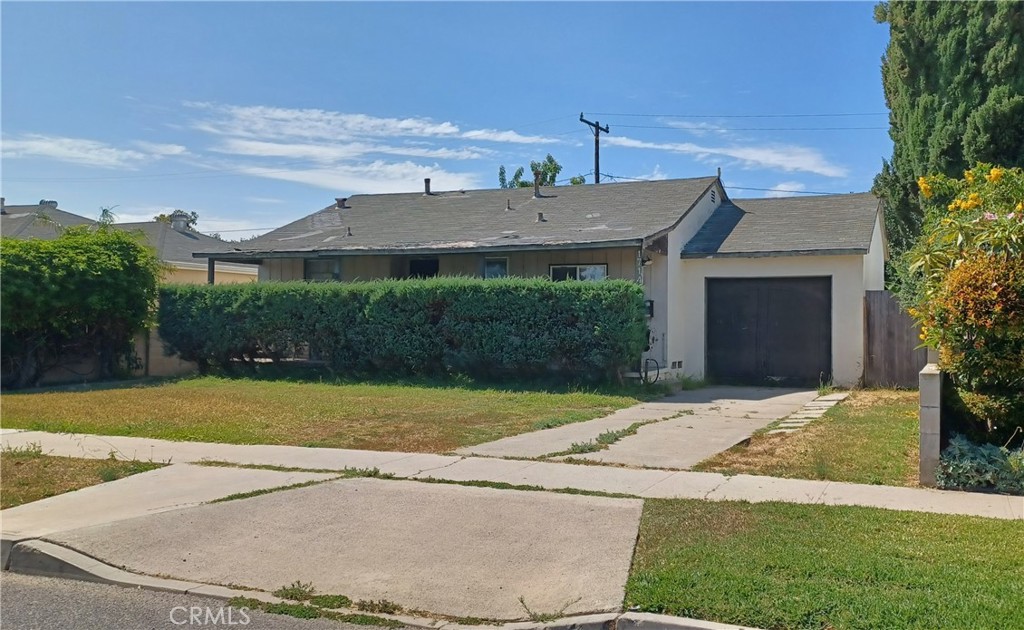 1714 W 12th