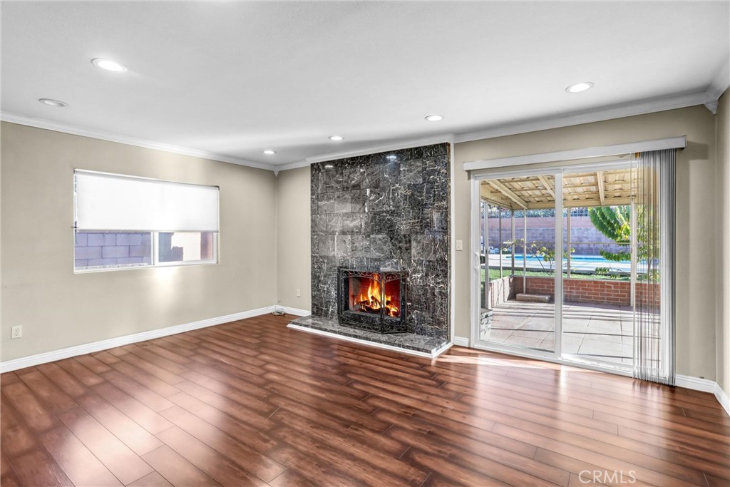 1100 E Michelle Street