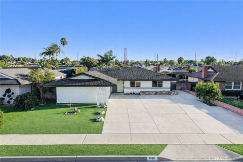 Photo of 1100 E Michelle Street, West Covina, CA 91790 (MLS # AR26040031)