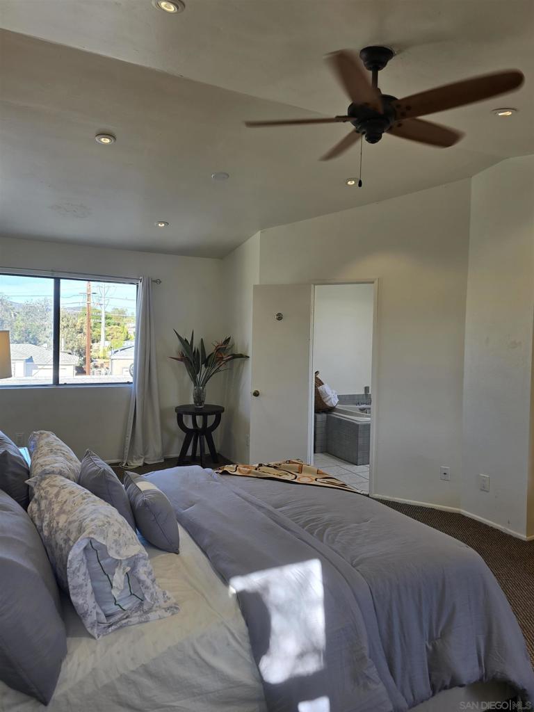 La Mesa - Residential