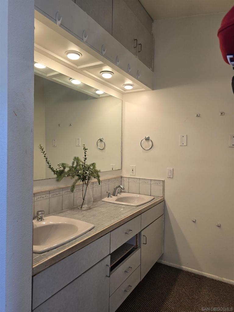 La Mesa - Residential