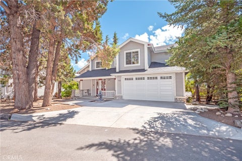 Photo of 42419 Bear LOOP, Big Bear City, CA 92314 (MLS # CV26173936)