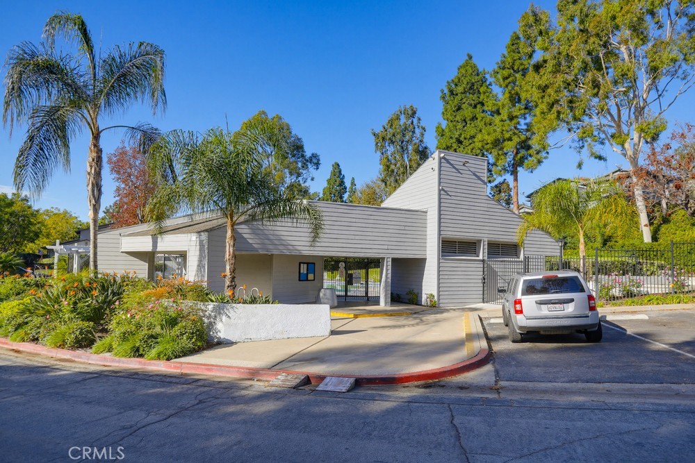 Fairmont Hill (FRHL) - Residential Lease