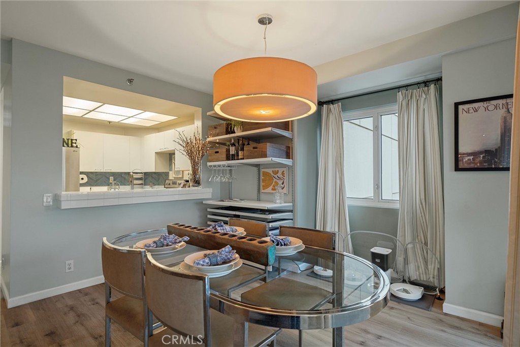525 Seaside Way 411