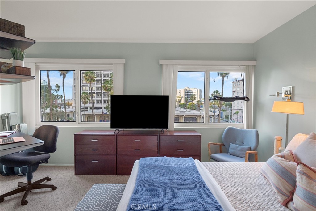 Harbor Place Towers - Residential