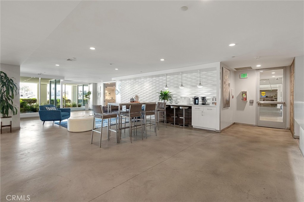 Harbor Place Towers - Residential