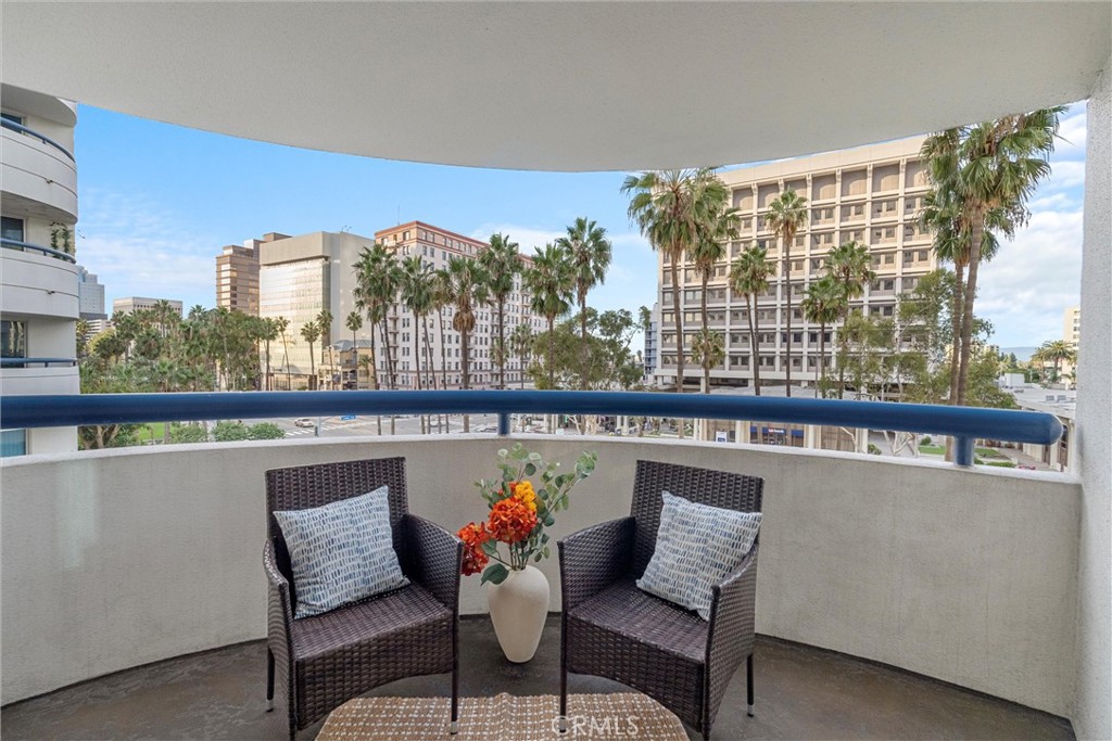 Harbor Place Towers - Residential