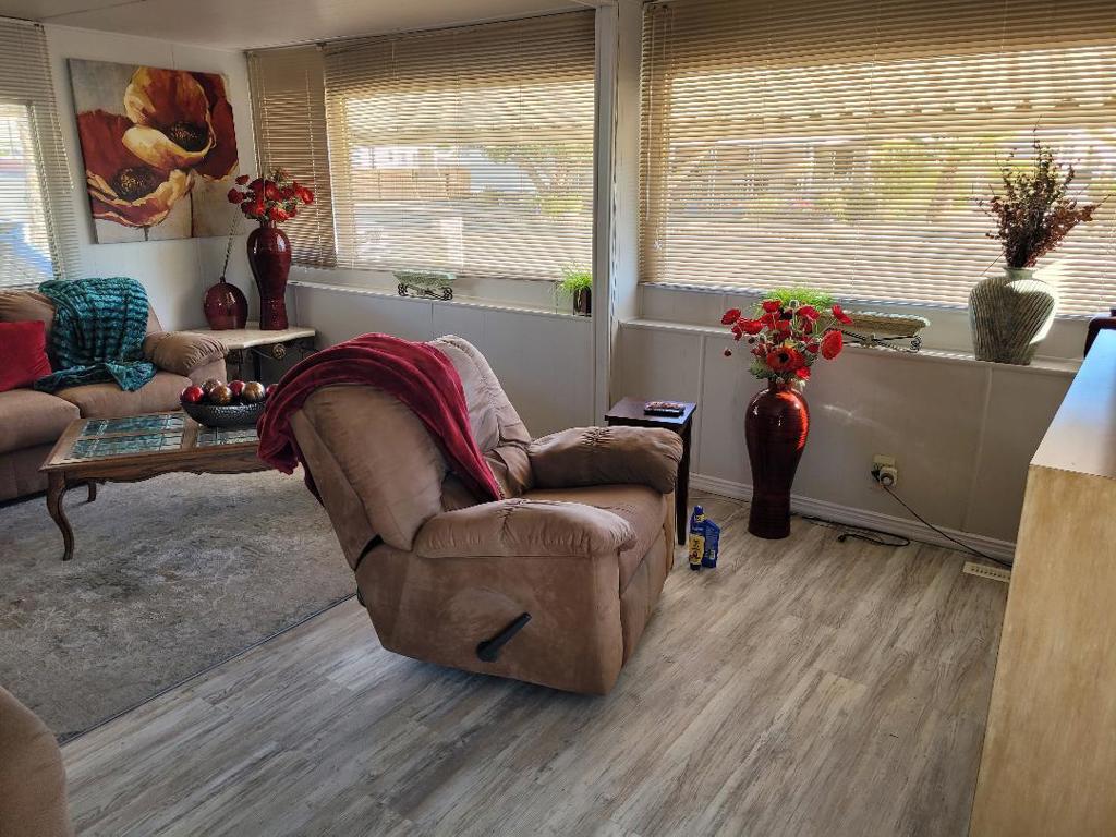 Tri Palm Estates - Manufactured In Park