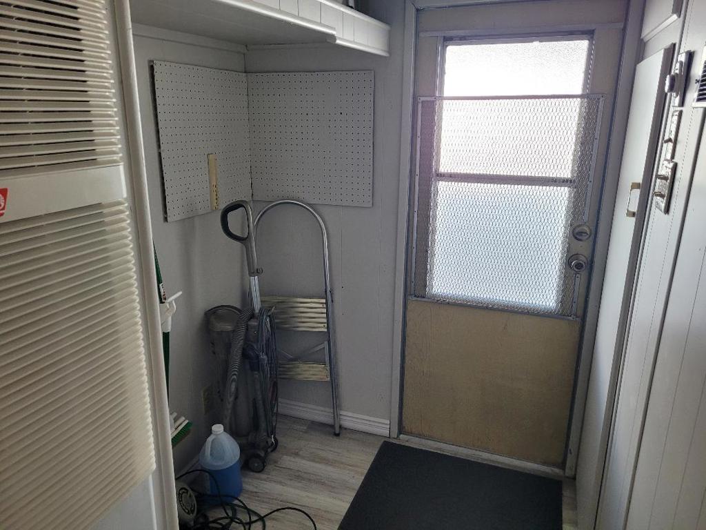 Tri Palm Estates - Manufactured In Park