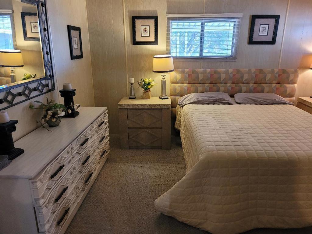 Tri Palm Estates - Manufactured In Park