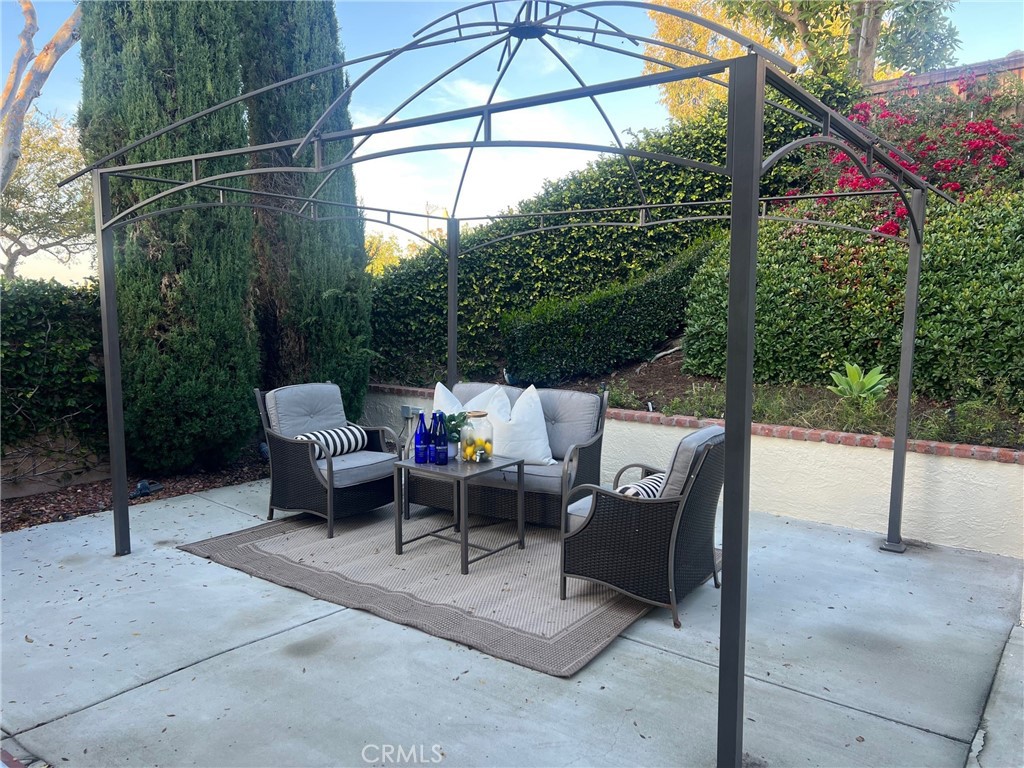 California Crest (CACR) - Residential