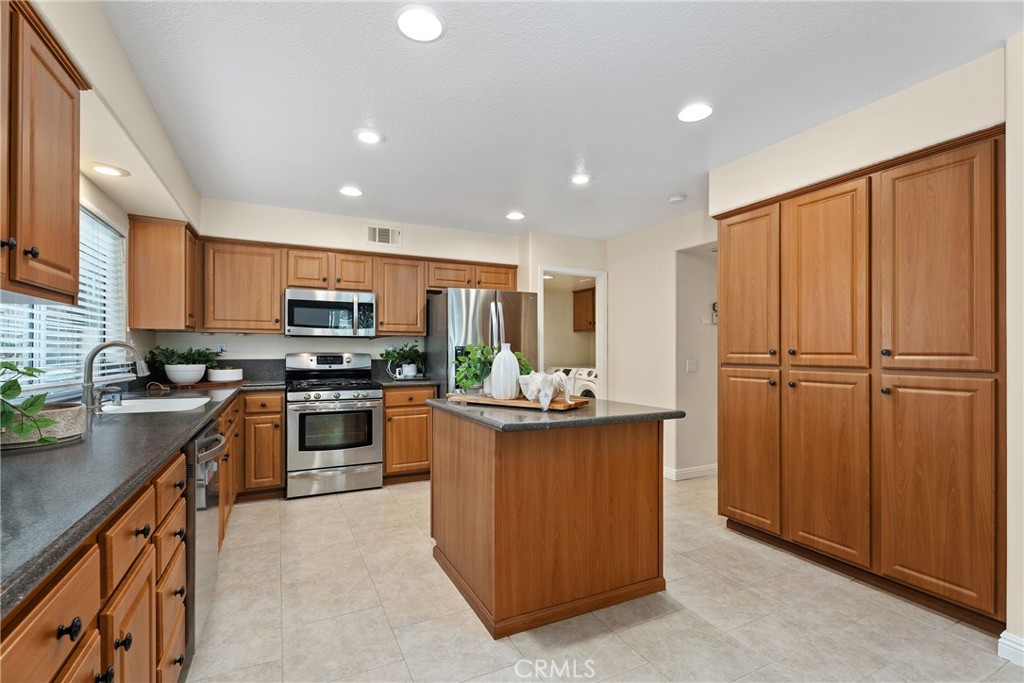 California Crest (CACR) - Residential