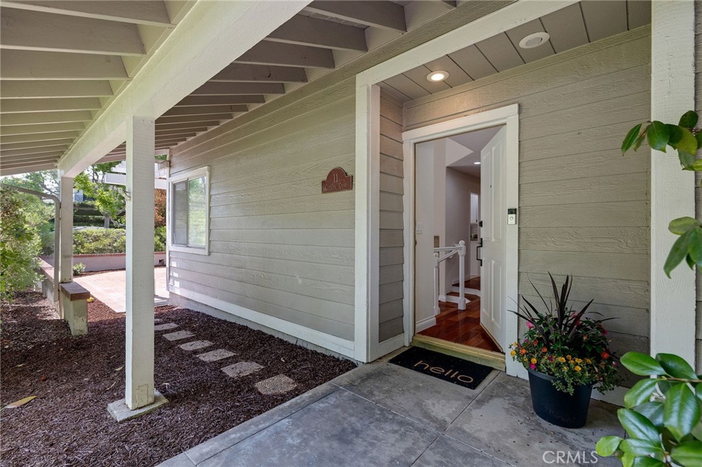 11 Catalina Court