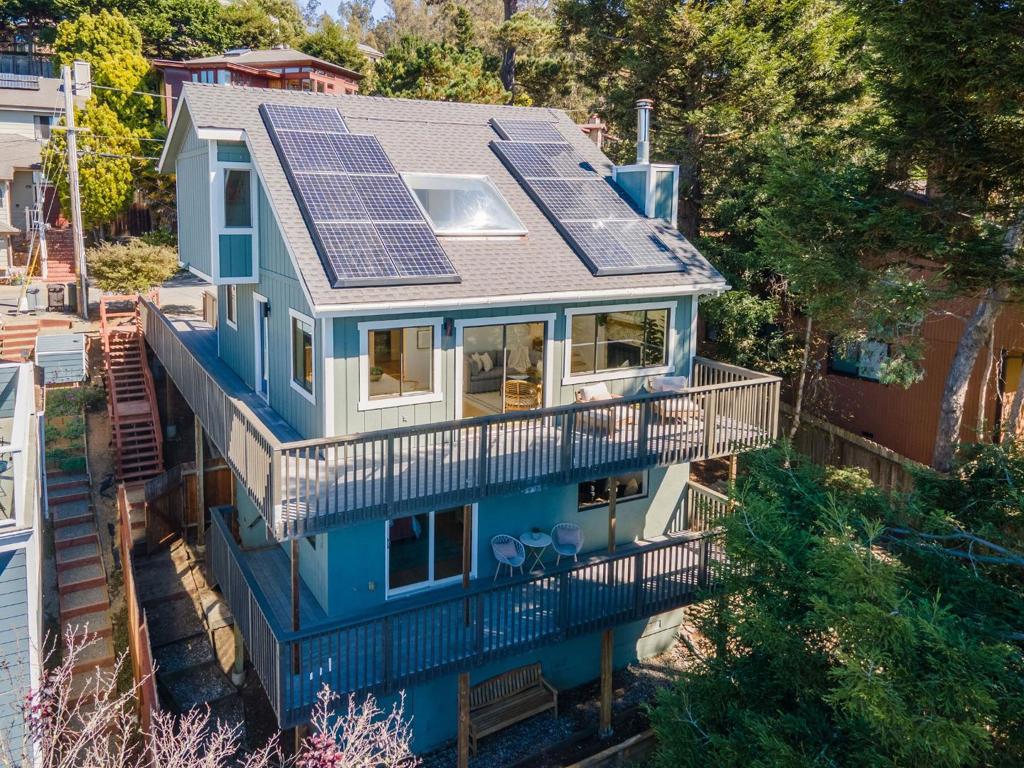 212 Dolores Street
