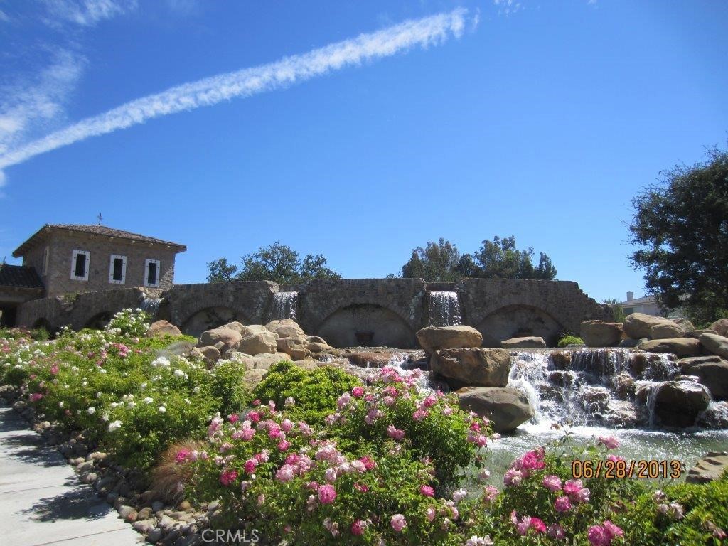 BEAUTIFUAL Big Sky Home BLT 2005. This nearly 3000 SQFT home with Four Bedrooms + Bonus Room/Office Room Upstairs. One Bedroom+ One Full bath down. Peaceful front enclosed Court Yard. Formal Living & Dining. Granite Island Kitchen Open up to Large Family Room with Fireplace. Stainless Steel Appliances. Six burner Stove top. Double Oven, Microwave. Good size Breakfast area next to kitchen. Breakfast Bar. Cozy Backyard with grassy area, Built in BBQ, Firepit & Fruit Trees. Large Master Suite with soaking tub & separate shower. Separate Laundry room upstairs. Wood Like flooring, Tile, only Stairs have carpet. Three car garage give you direct access to home. Enjoy... Big Sky community living- hiking trails, Park with sport court, walking, jogging. Well kept grounds by HOA. Easy access to FWYS, Shopping, Gym & Schools.