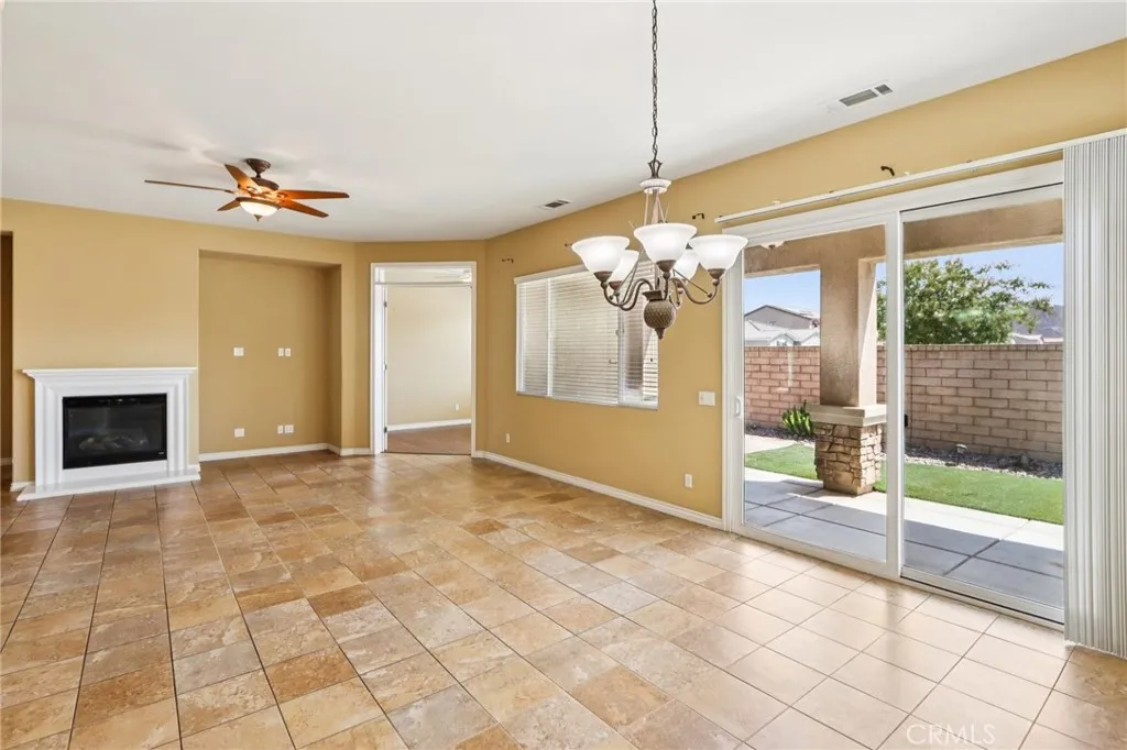 Hemet, California 92545, United States, 3 Bedrooms Bedrooms, ,3 BathroomsBathrooms,Residential,Active,196902