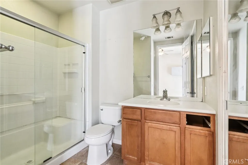 Hemet, California 92545, United States, 3 Bedrooms Bedrooms, ,3 BathroomsBathrooms,Residential,Active,196902