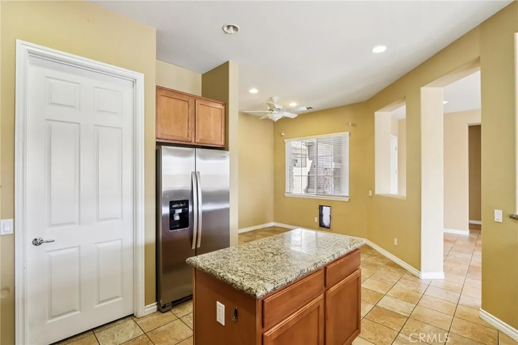 Hemet, California 92545, United States, 3 Bedrooms Bedrooms, ,3 BathroomsBathrooms,Residential,Active,196902