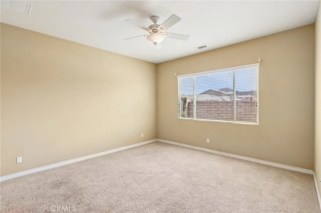 Hemet, California 92545, United States, 3 Bedrooms Bedrooms, ,3 BathroomsBathrooms,Residential,Active,196902