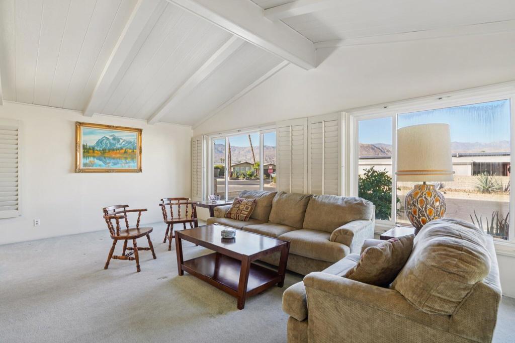 Portola Country Club - Manufactured In Park