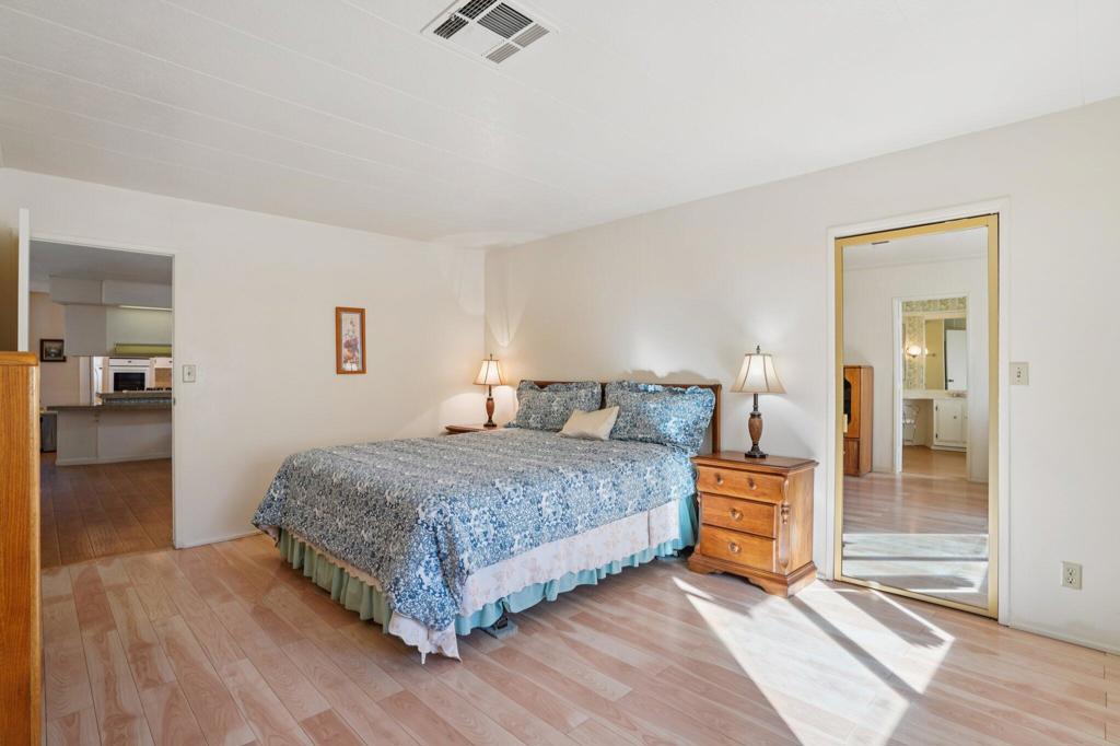 Portola Country Club - Manufactured In Park