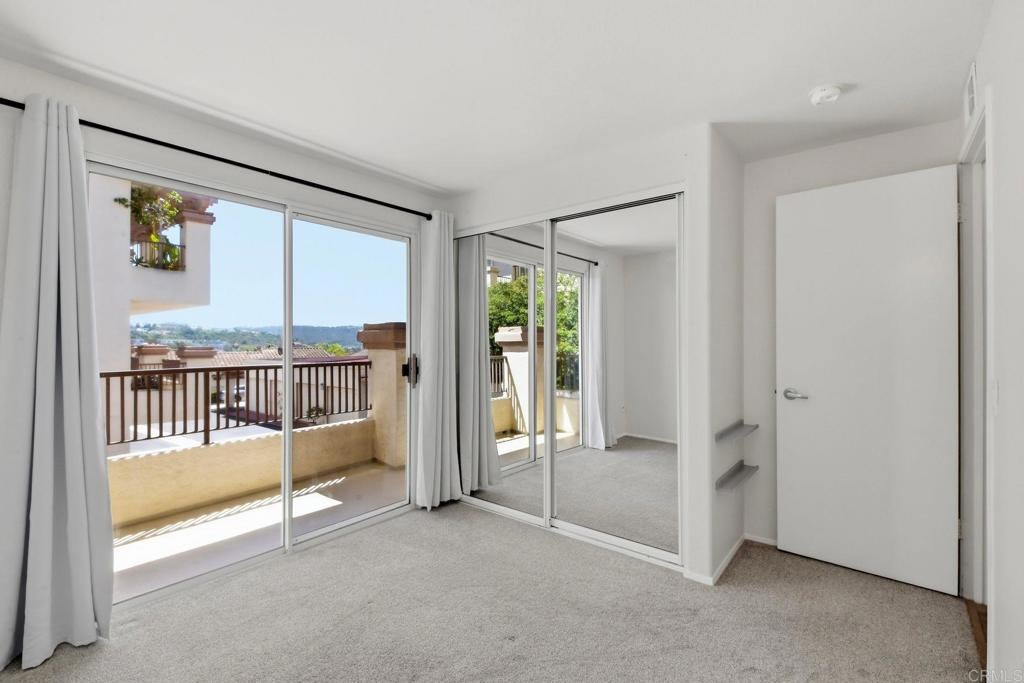 7400 Altiva Place, Carlsbad CA 92009