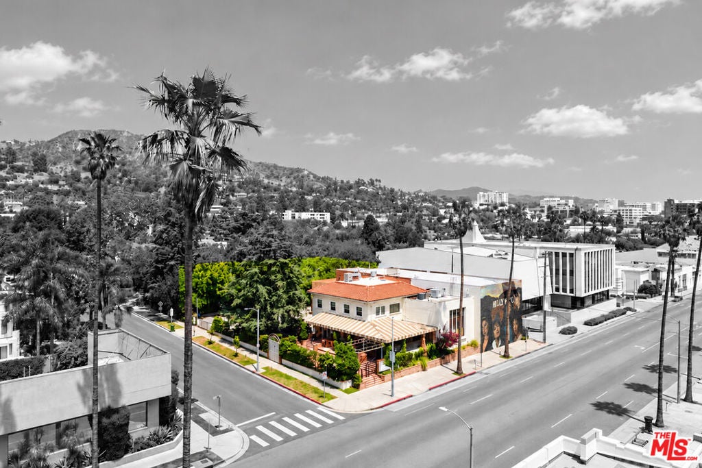 7677 W Sunset Boulevard