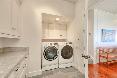 Tiny photo for 404 Huntington Road Rd, Cambria, CA 93428 (MLS # SC24191911)