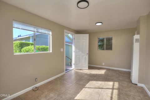 Tiny photo for 852 N Ventura Avenue, Ventura, CA 93001 (MLS # V1-34456)
