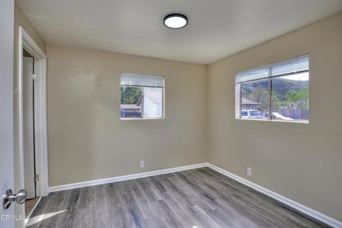 Tiny photo for 852 N Ventura Avenue, Ventura, CA 93001 (MLS # V1-34456)